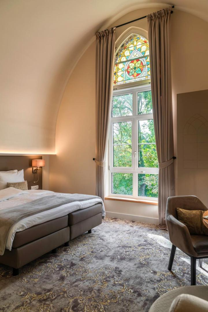 Hotel Kerkhotel 4*